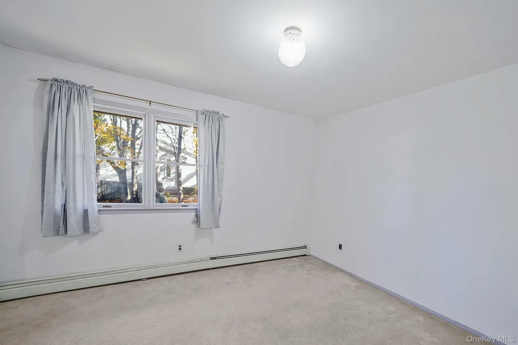 24 E 6th Street Patchogue NY 11772