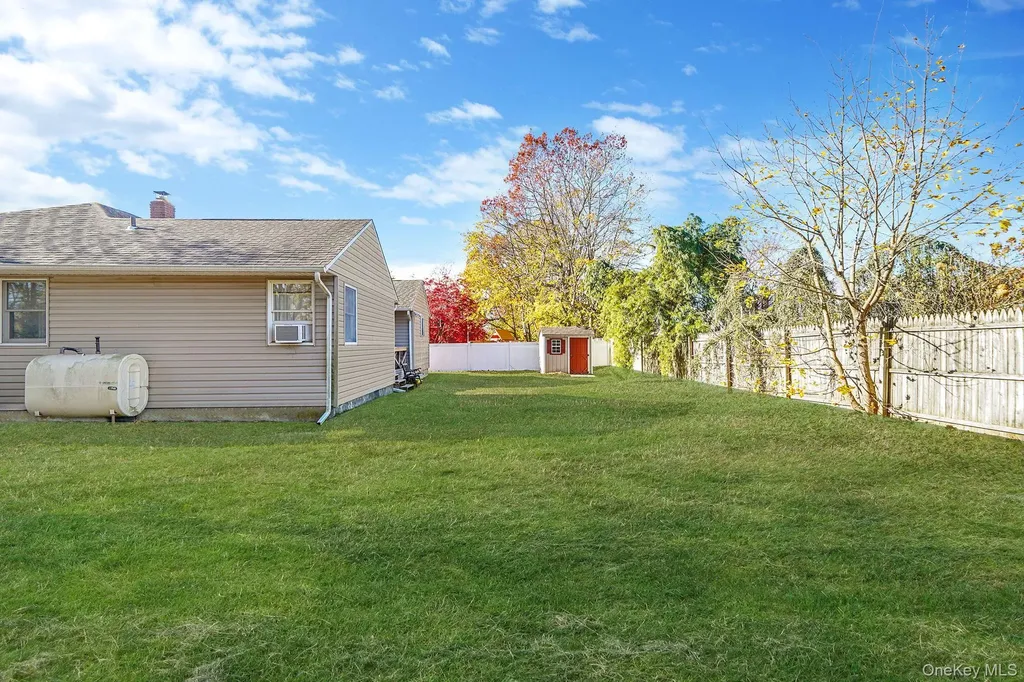 24 E 6th Street Patchogue NY 11772