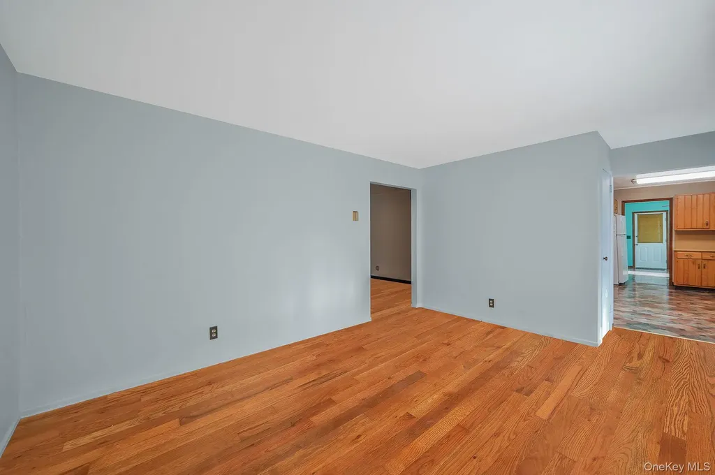 24 E 6th Street Patchogue NY 11772