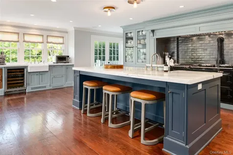 411 Stanwich Greenwich CT 06830