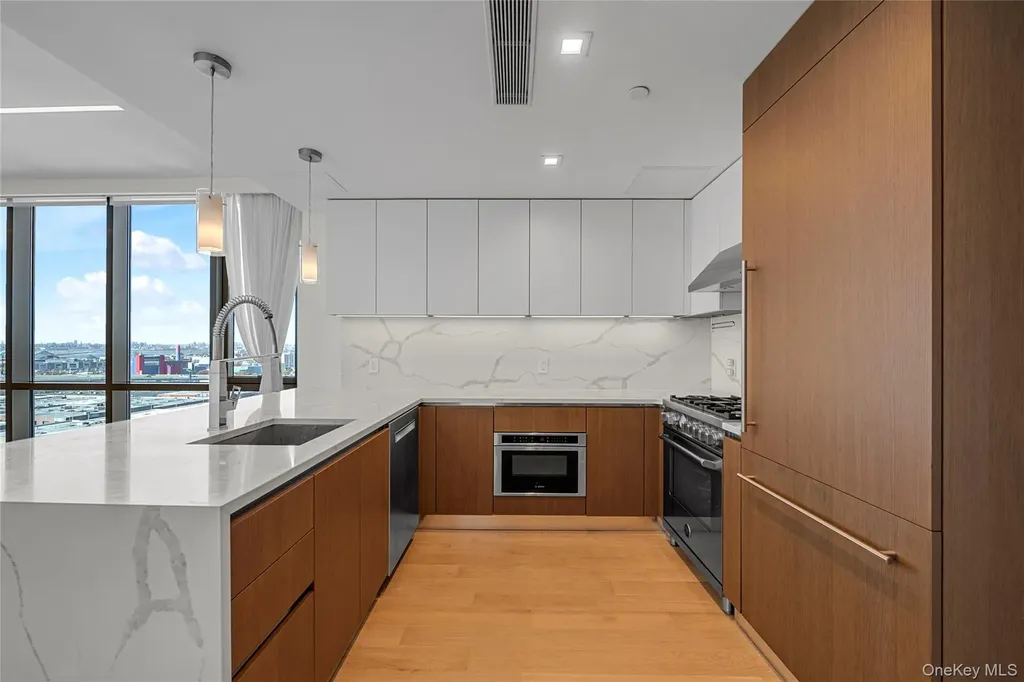 134-37 35th Avenue Flushing NY 11654