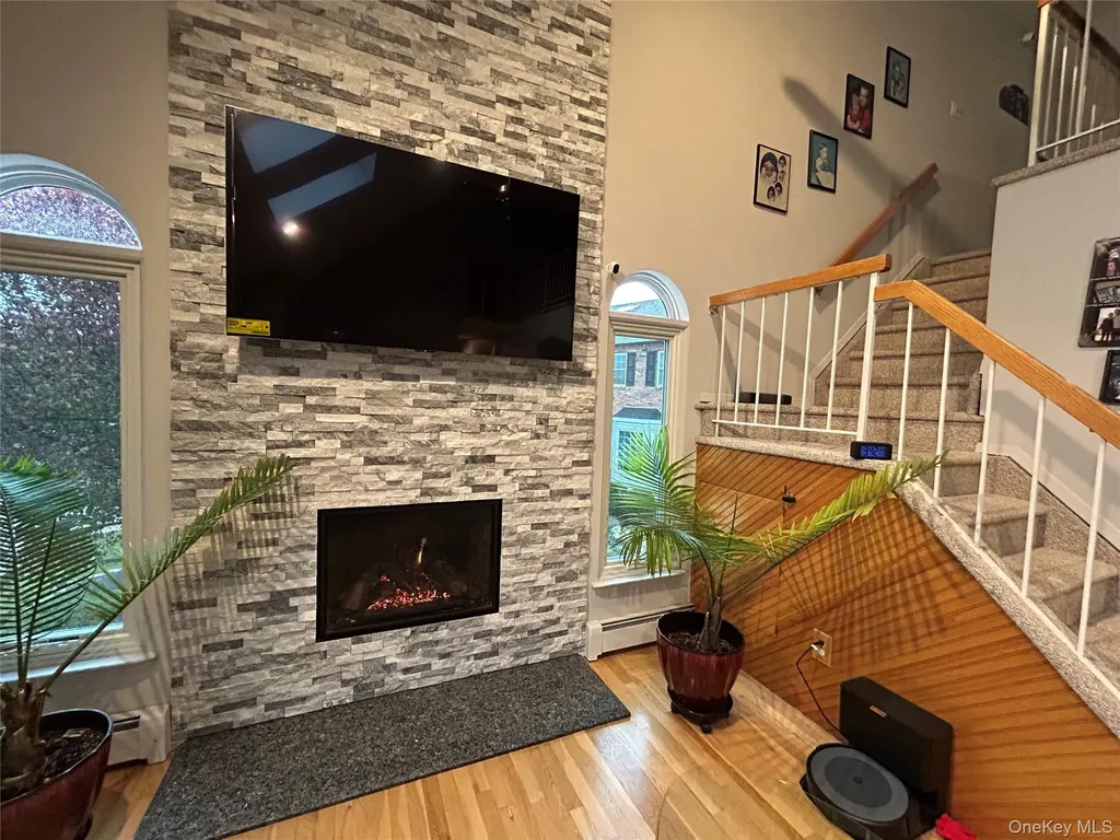 839 Pine Avenue West Islip NY 11795