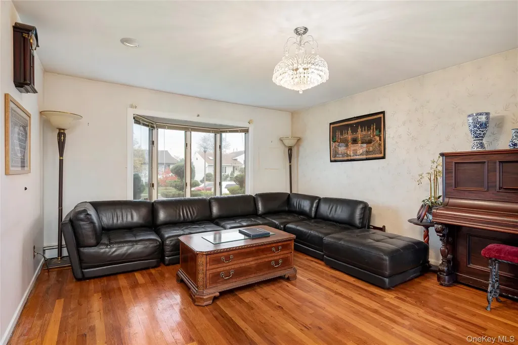 68 Myles Avenue Levittown NY 11756