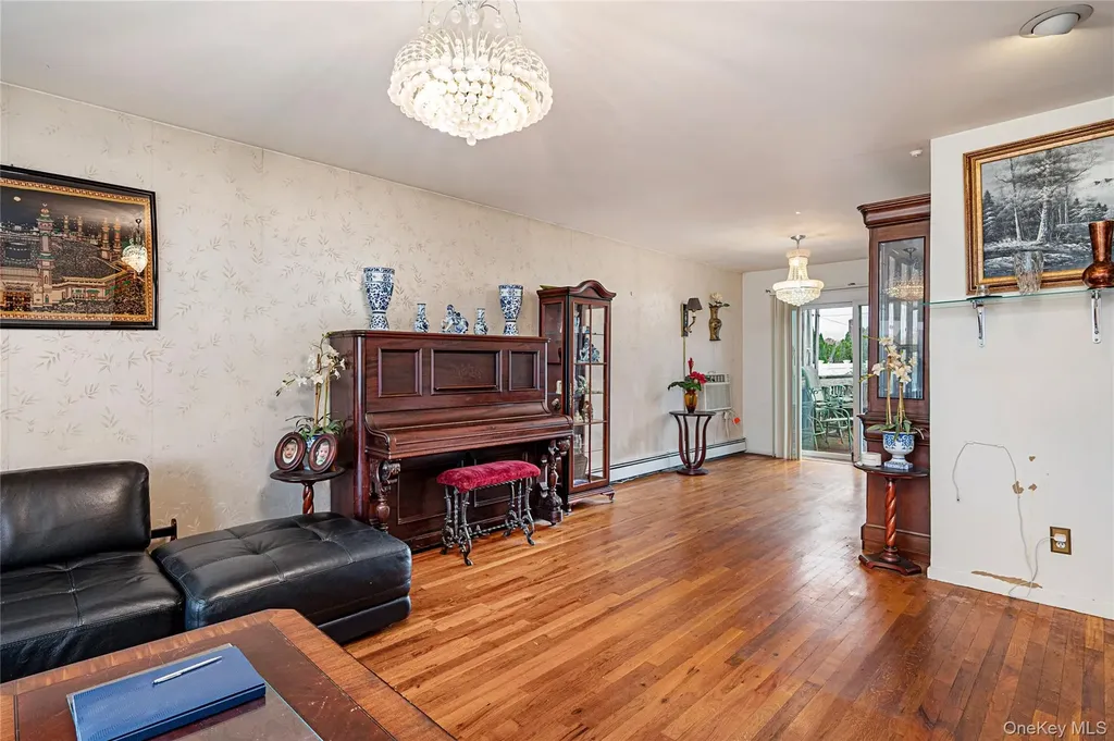 68 Myles Avenue Levittown NY 11756