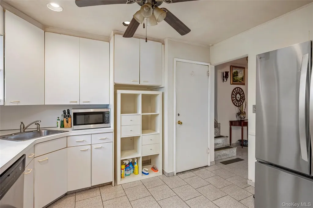 68 Myles Avenue Levittown NY 11756