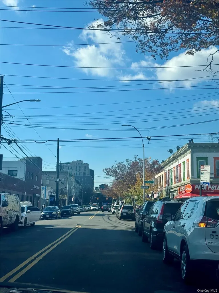 182 Lincoln Avenue Brooklyn NY 11208