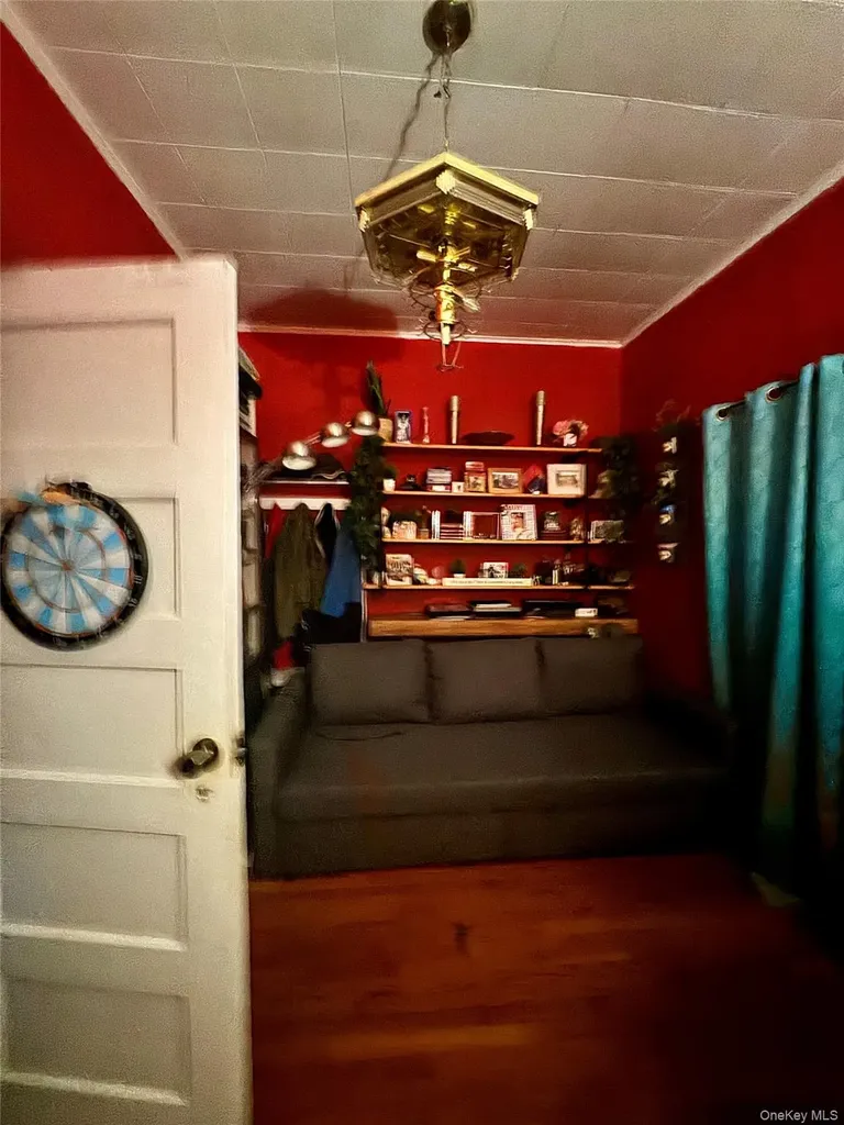182 Lincoln Avenue Brooklyn NY 11208