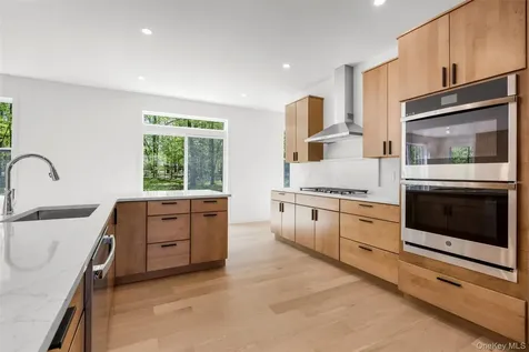 45 Maple Hill Drive Millbrook NY 12545