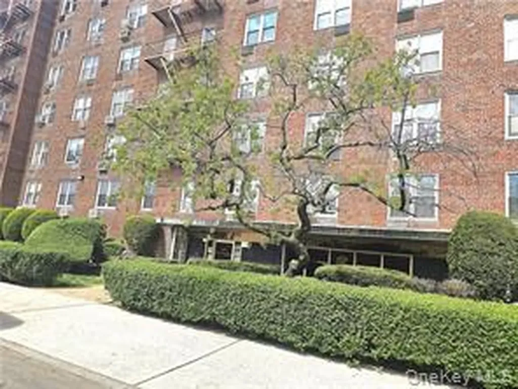 2265 Gerritsen Avenue Brooklyn NY 11229