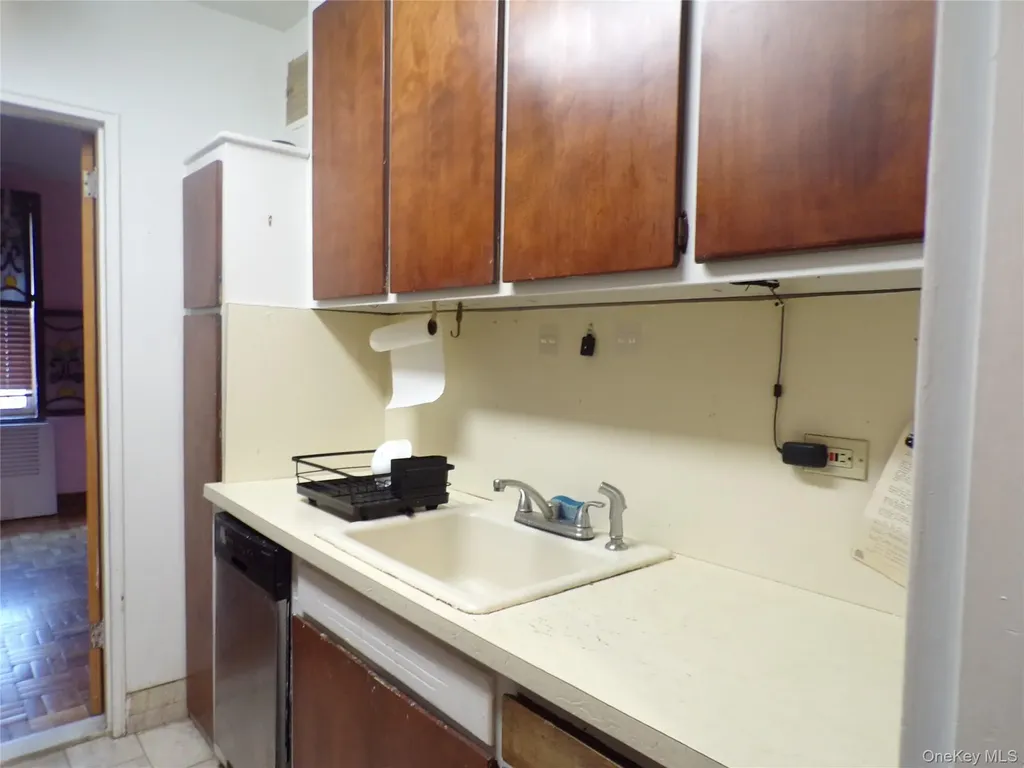 2265 Gerritsen Avenue Brooklyn NY 11229