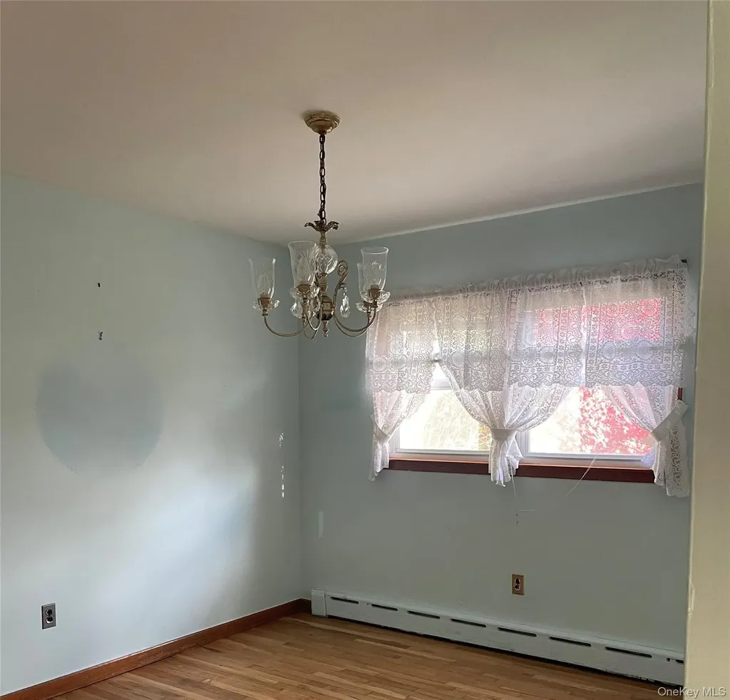 8 Atlantic Avenue Blue Point NY 11715