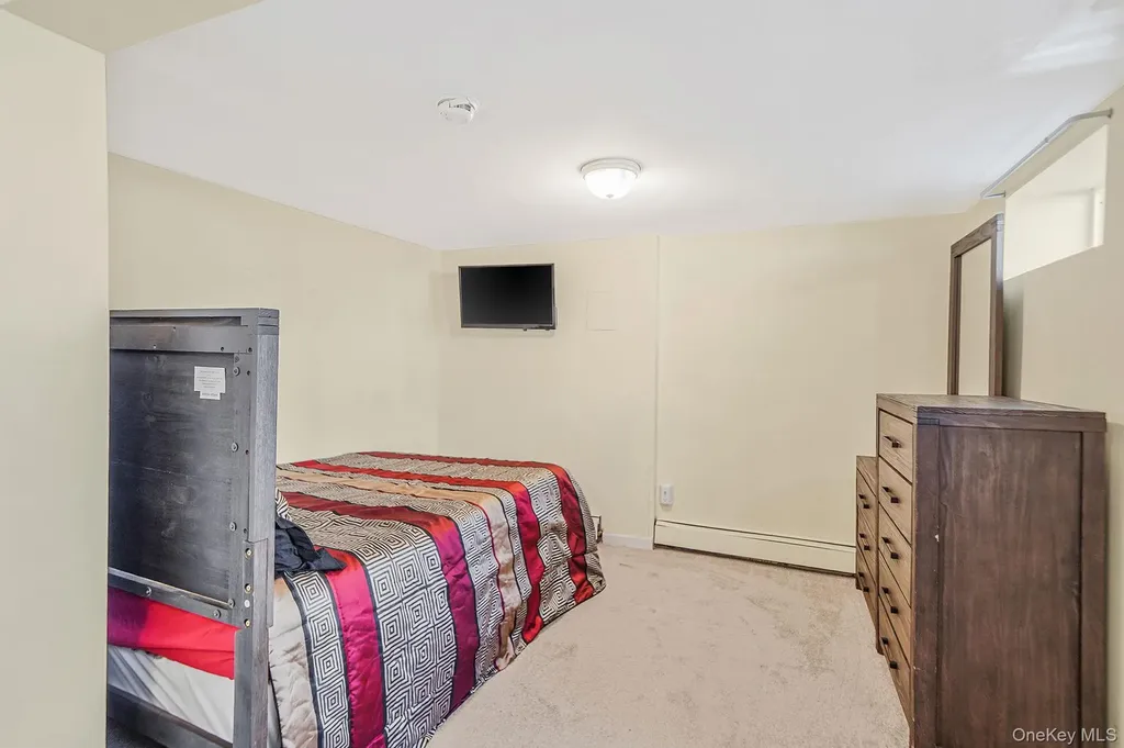 59 Nevada Road West Babylon NY 11704