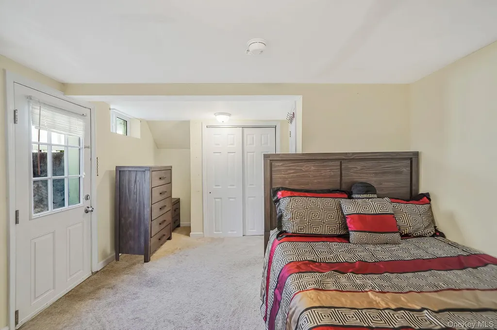 59 Nevada Road West Babylon NY 11704