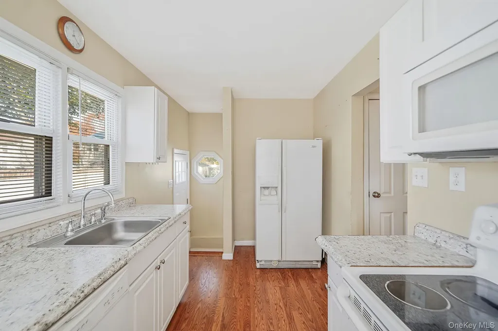 59 Nevada Road West Babylon NY 11704