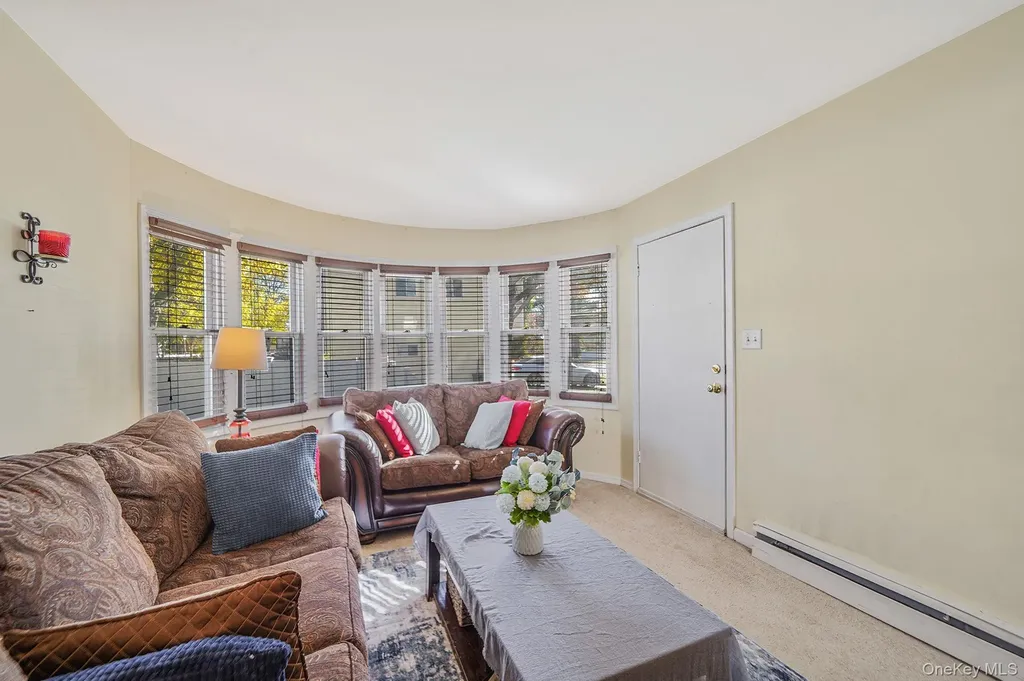 59 Nevada Road West Babylon NY 11704