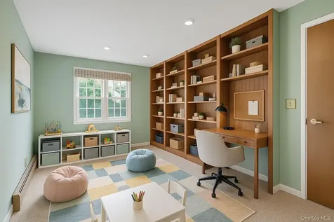 12 Violet Road Bayville NY 11709