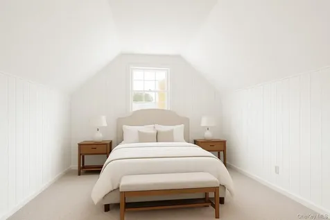 12 Violet Road Bayville NY 11709