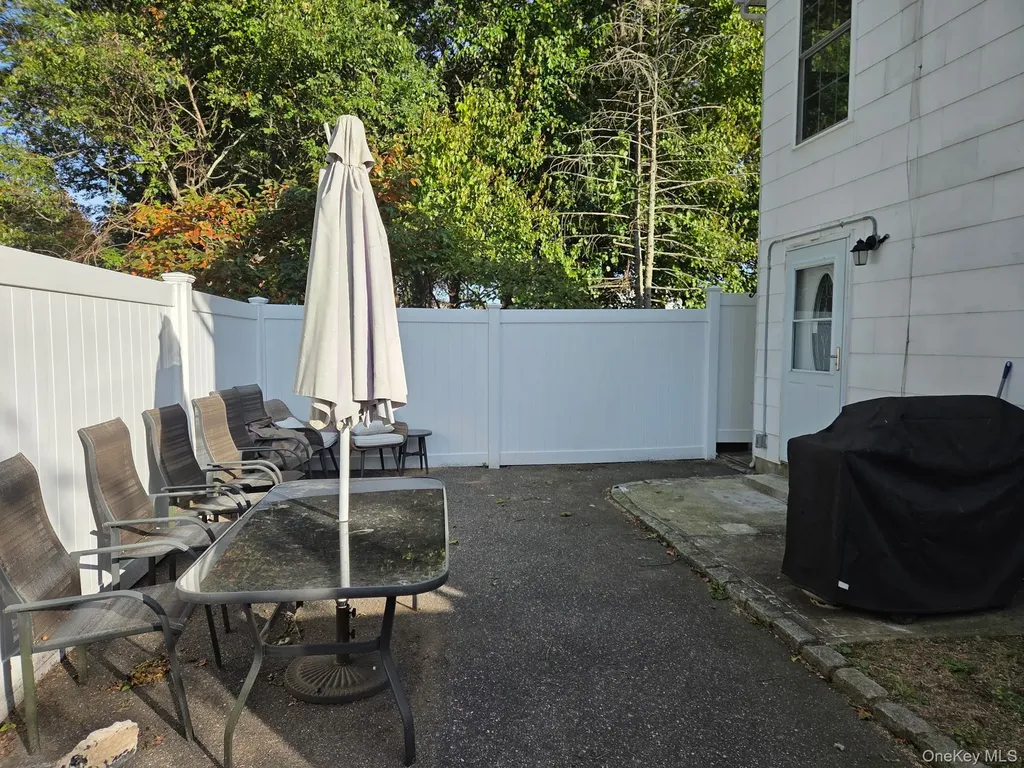 1019 Cassel Avenue Bay Shore NY 11706