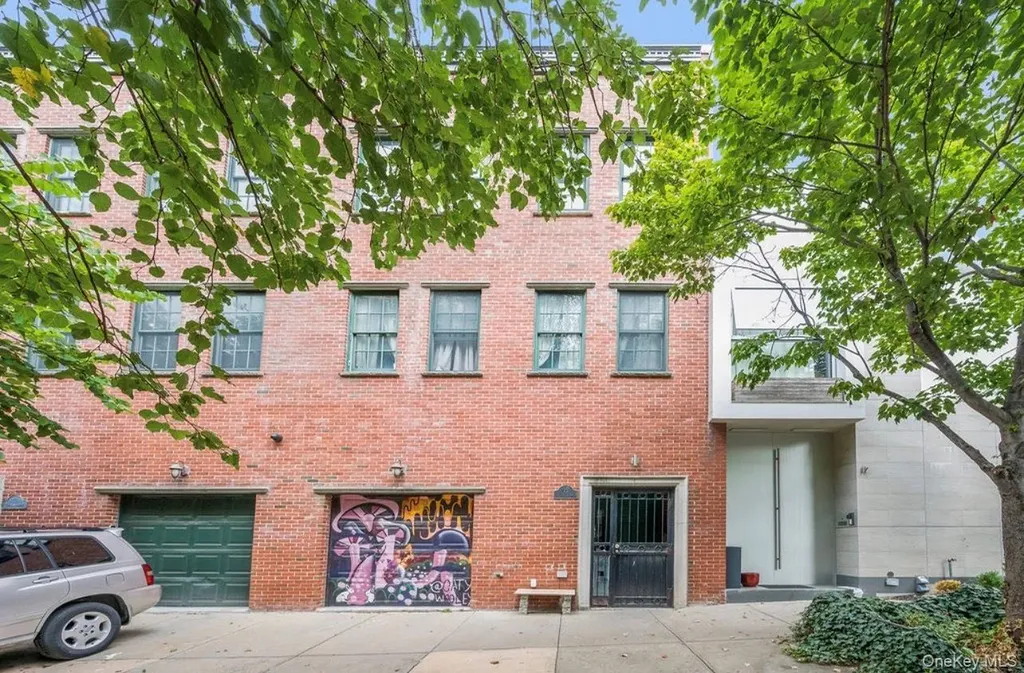 15 Evans Street Brooklyn NY 11201