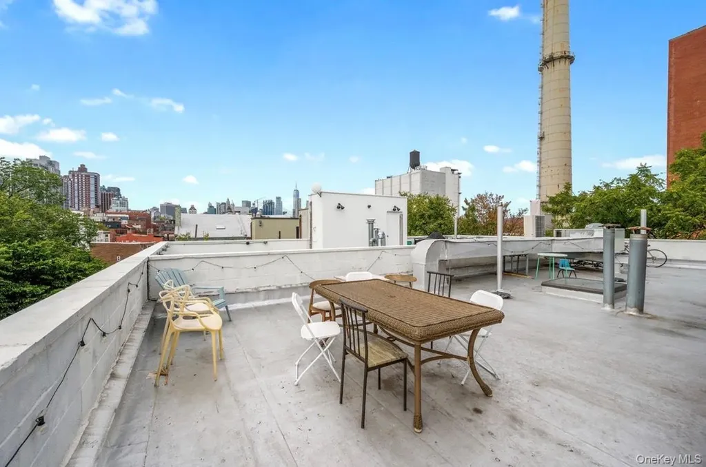 15 Evans Street Brooklyn NY 11201