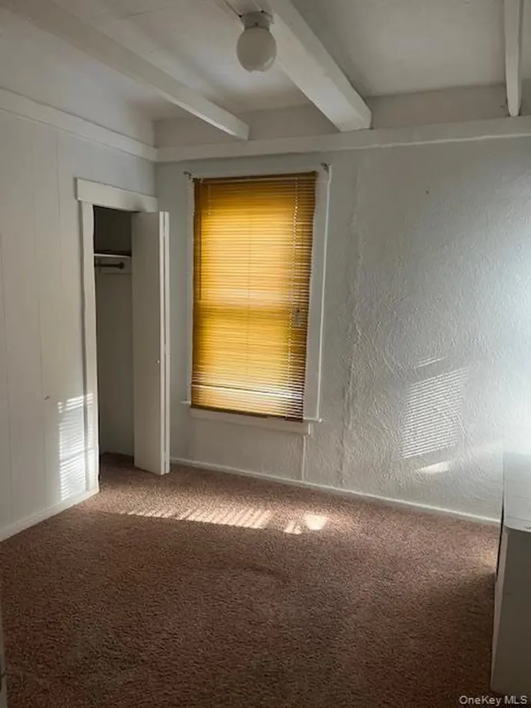 26 Taylor Avenue Poughkeepsie NY 12601