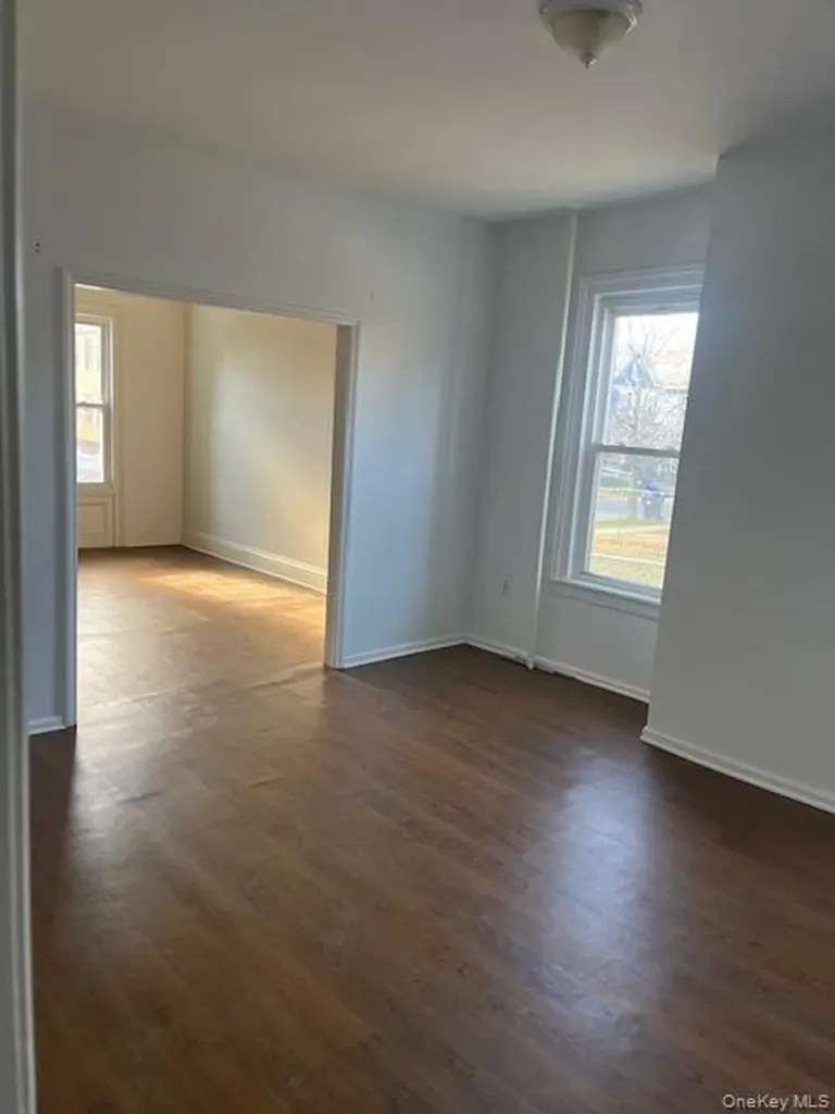 26 Taylor Avenue Poughkeepsie NY 12601
