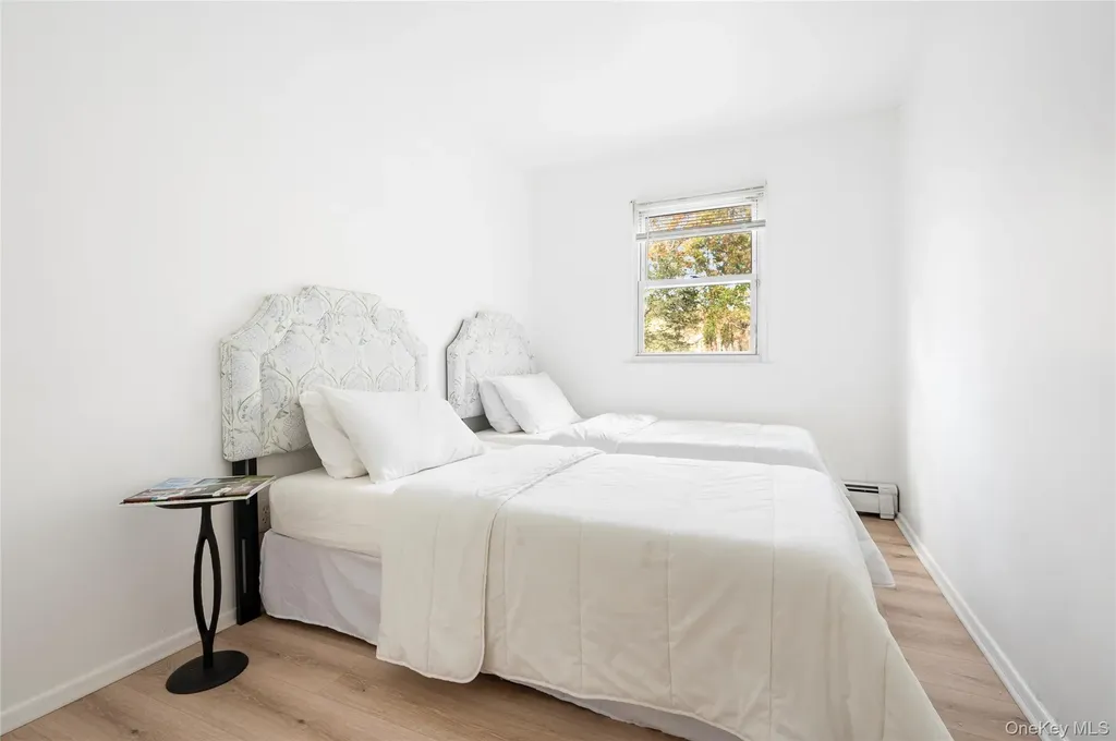16 Peconic Road Hampton Bays NY 11946