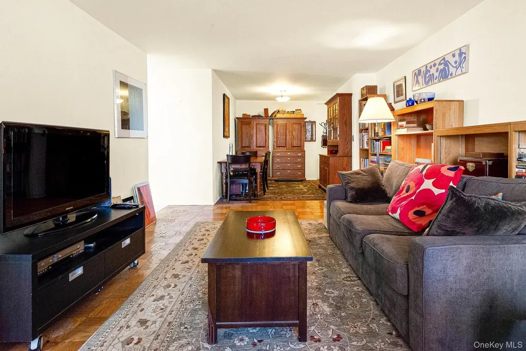 70-25 Yellowstone Boulevard Forest Hills NY 11375