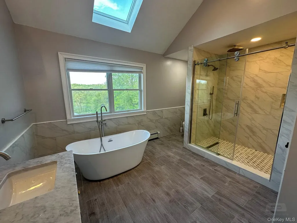 107 Denniston Drive New Windsor NY 12553