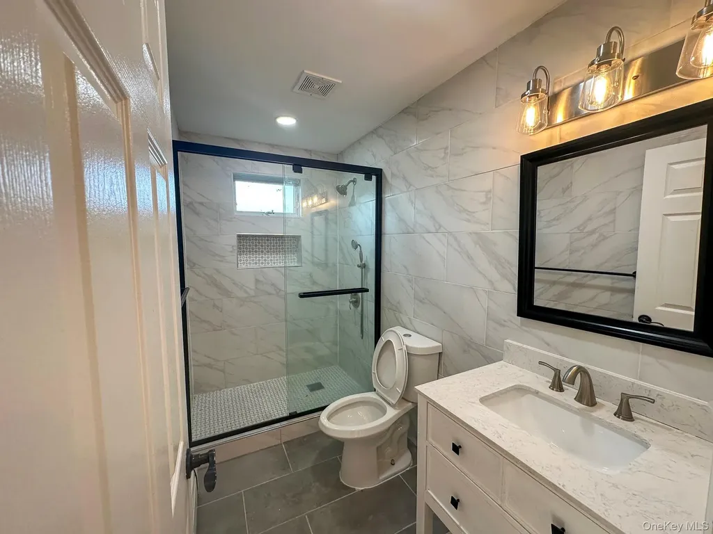 107 Denniston Drive New Windsor NY 12553