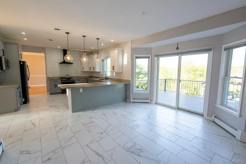 107 Denniston Drive New Windsor NY 12553