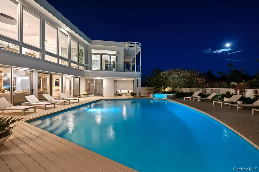 9 Mitchell Dunes Lane Amagansett NY 11930