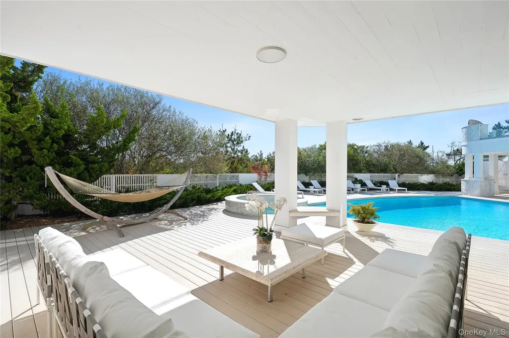 9 Mitchell Dunes Lane Amagansett NY 11930