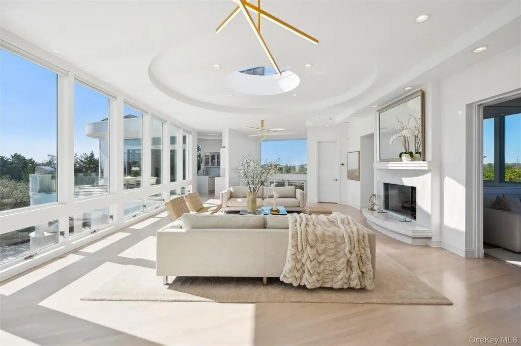 9 Mitchell Dunes Lane Amagansett NY 11930