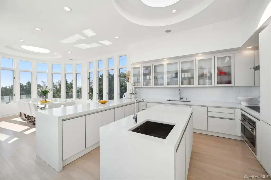 9 Mitchell Dunes Lane Amagansett NY 11930