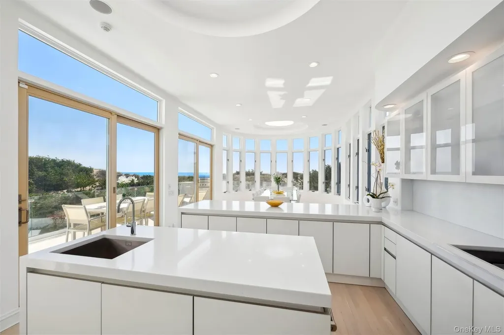 9 Mitchell Dunes Lane Amagansett NY 11930