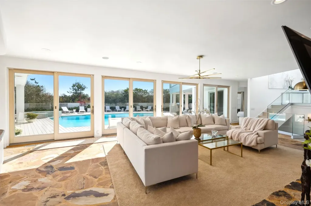 9 Mitchell Dunes Lane Amagansett NY 11930