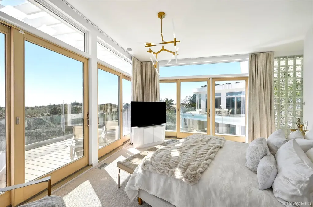 9 Mitchell Dunes Lane Amagansett NY 11930