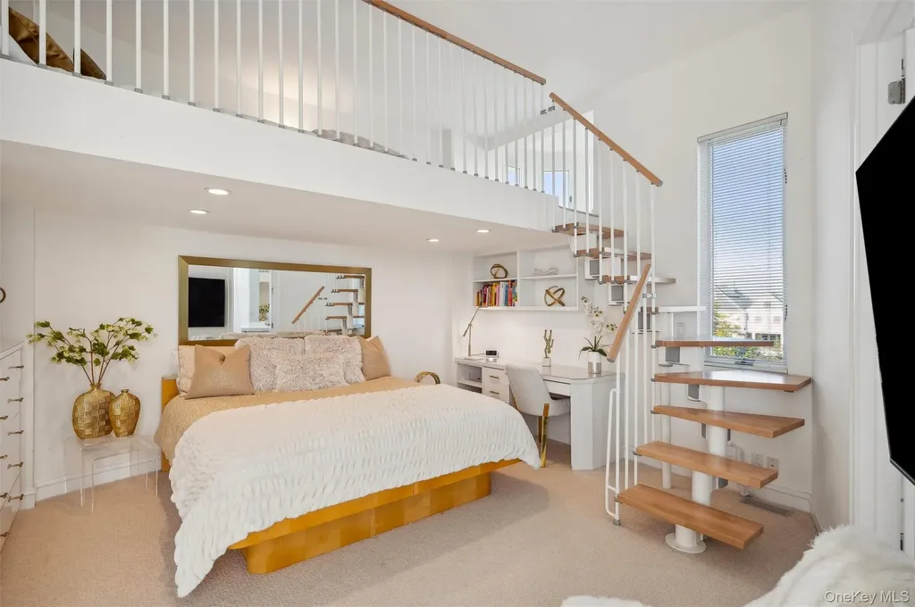 9 Mitchell Dunes Lane Amagansett NY 11930