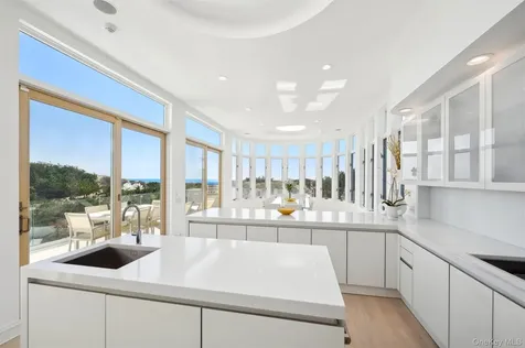 9 Mitchell Dunes Lane Amagansett NY 11930