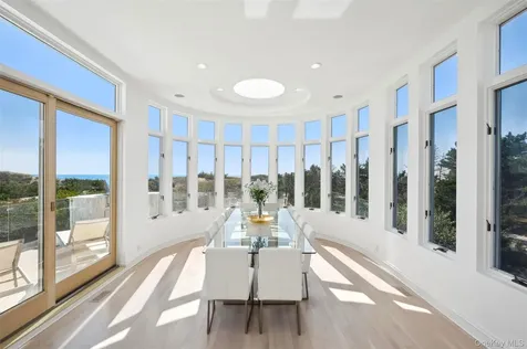 9 Mitchell Dunes Lane Amagansett NY 11930