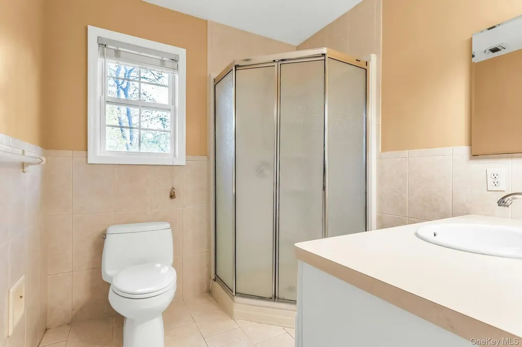77 Marvin Lane Commack NY 11725