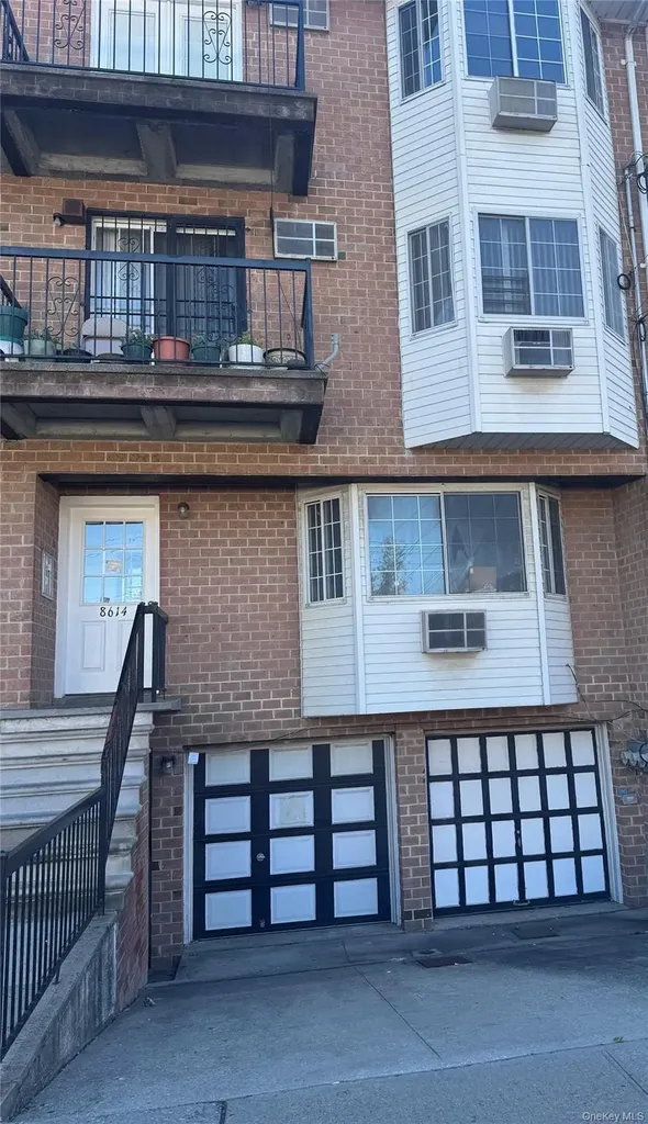 8614 Avenue L Brooklyn NY 11236