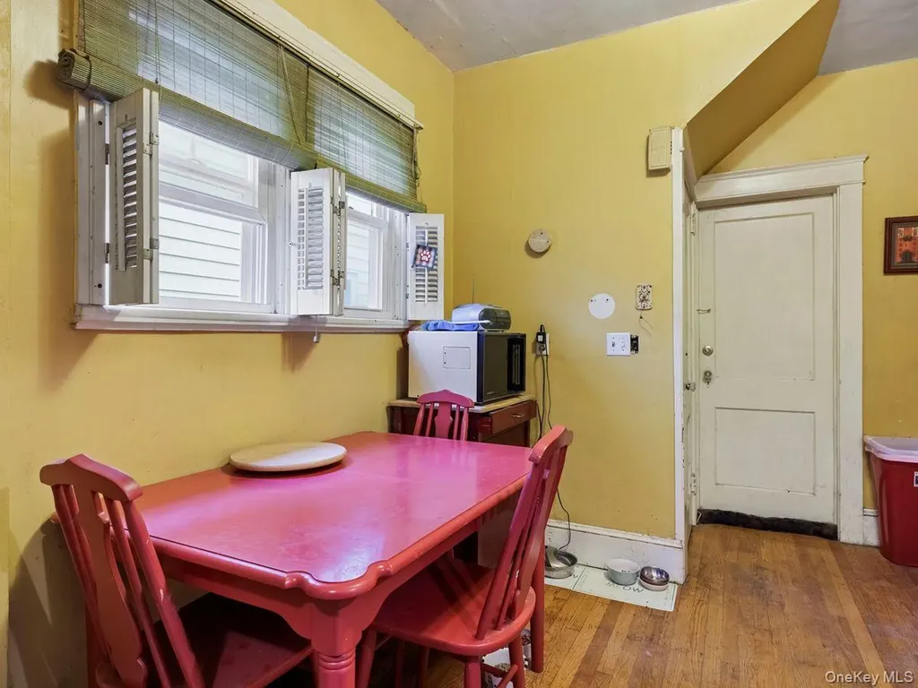 192 Washington Avenue Kingston NY 12401
