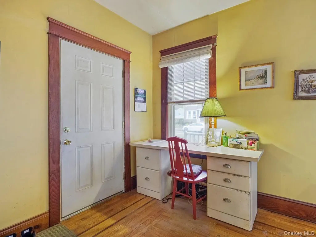192 Washington Avenue Kingston NY 12401