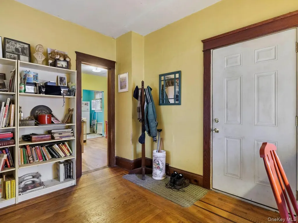 192 Washington Avenue Kingston NY 12401