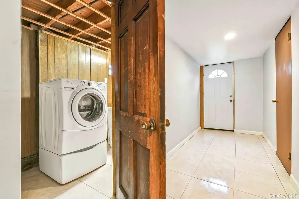 12815 133rd Avenue Ozone Park NY 11420