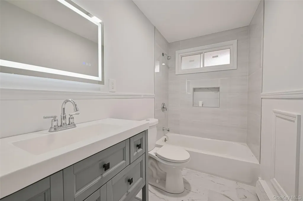 398 Glen Drive Shirley NY 11967