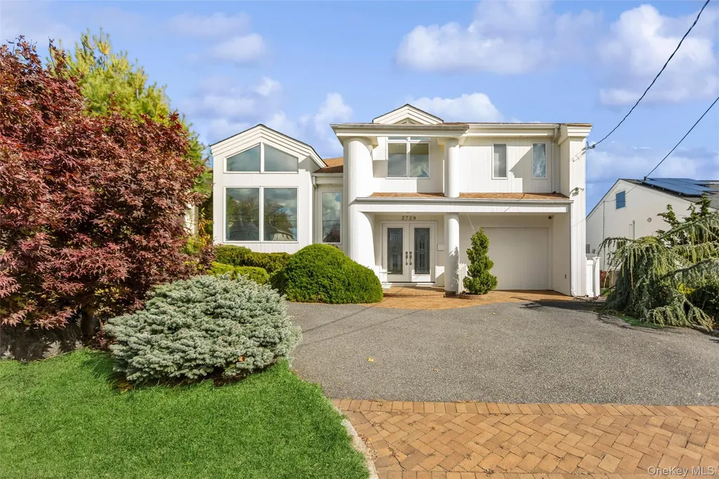 2729 Shore Drive Merrick NY 11566