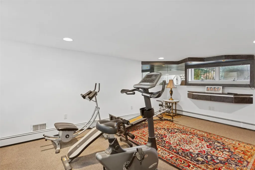 2729 Shore Drive Merrick NY 11566